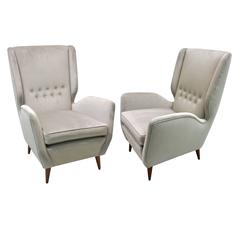 Gio Ponti 1940s Vintage Italian Pair of High Back Armchairs in Light Grey Velvet 12