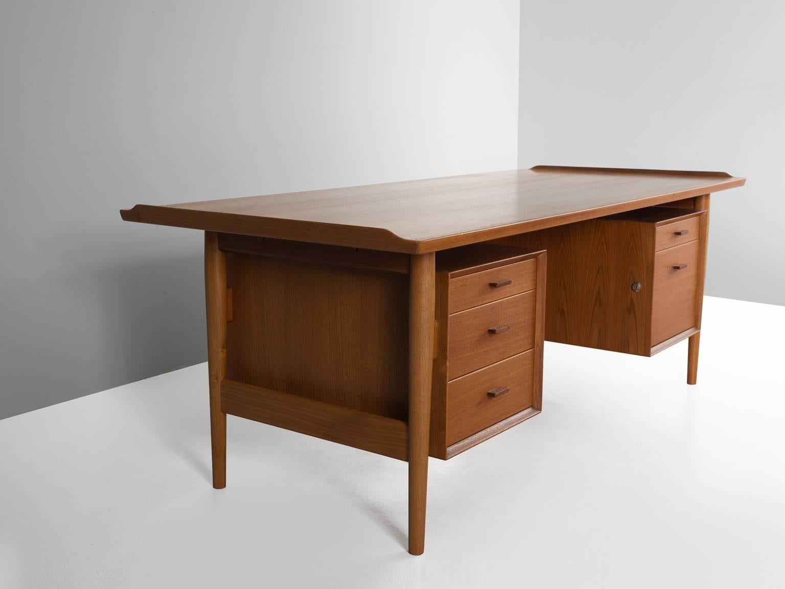 Arne Vodder Rectangular Desk in Teak for Sibast 2