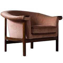 Johannes Andersen Lounge Chair with Pink Velours Upholstery