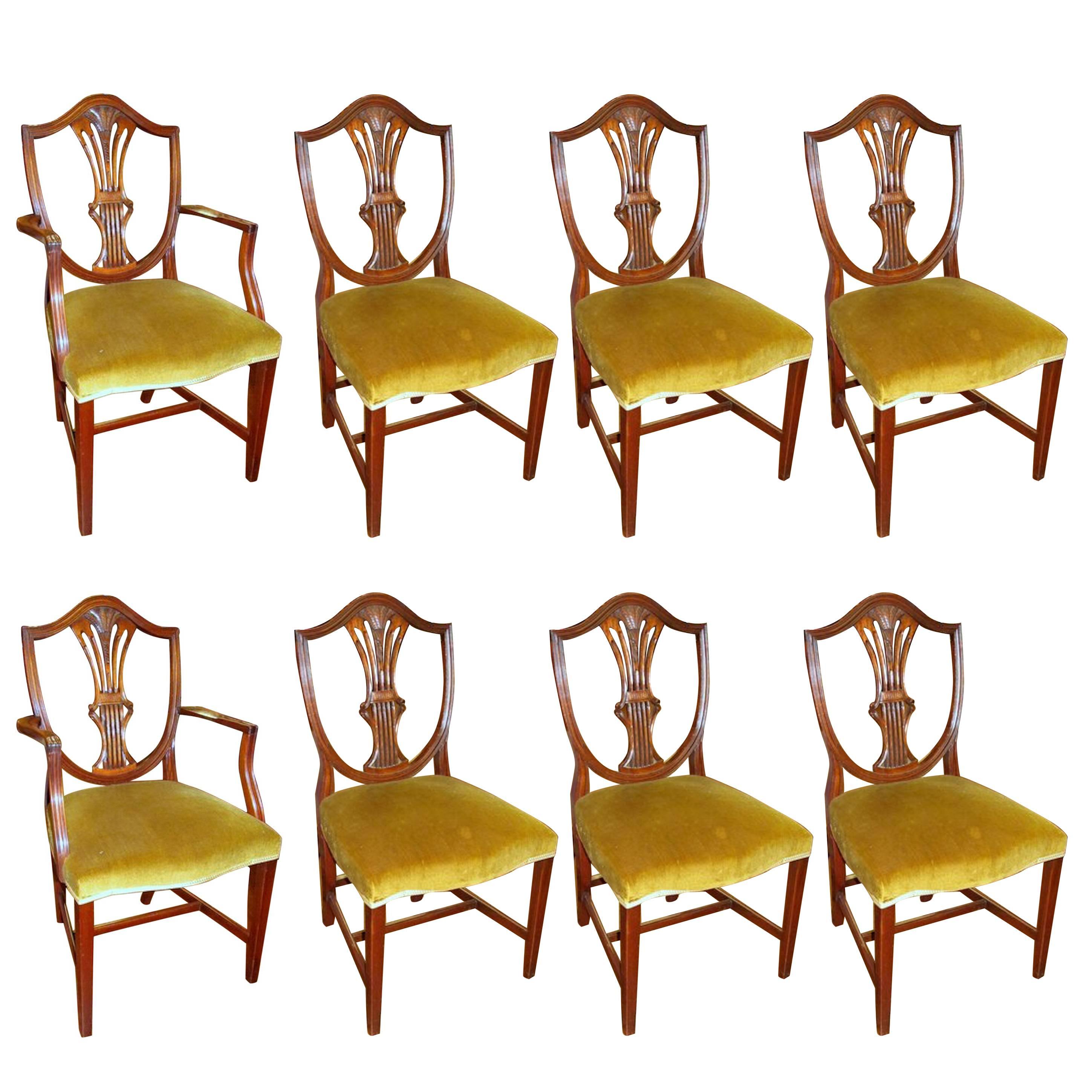 Set of Eight Hand-Carved Mahogany Hepplewhite Style Shieldback Dining Chairs