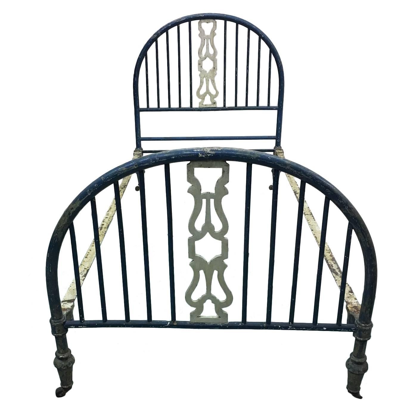 French 19th Century Modern Neoclassical Painted Iron Daybed or Single Bed
