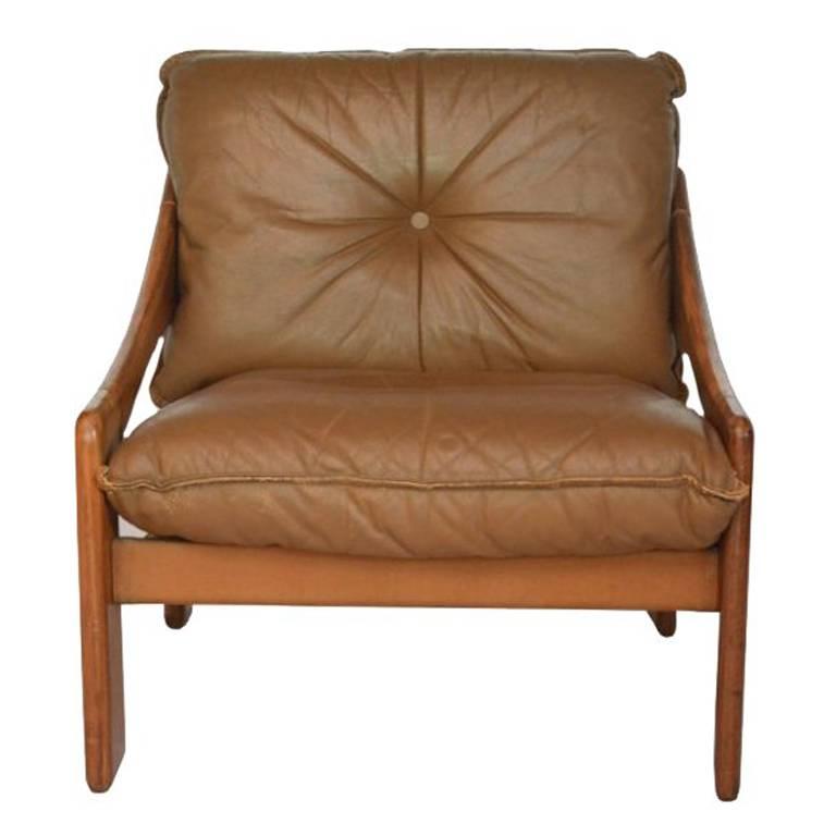 Danish Scandinavian Armchairs in Natural Leather and Wooden Frame For Sale