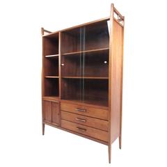 Mid-Century Modern Walnut China Cabinet by Lane Altavista 3