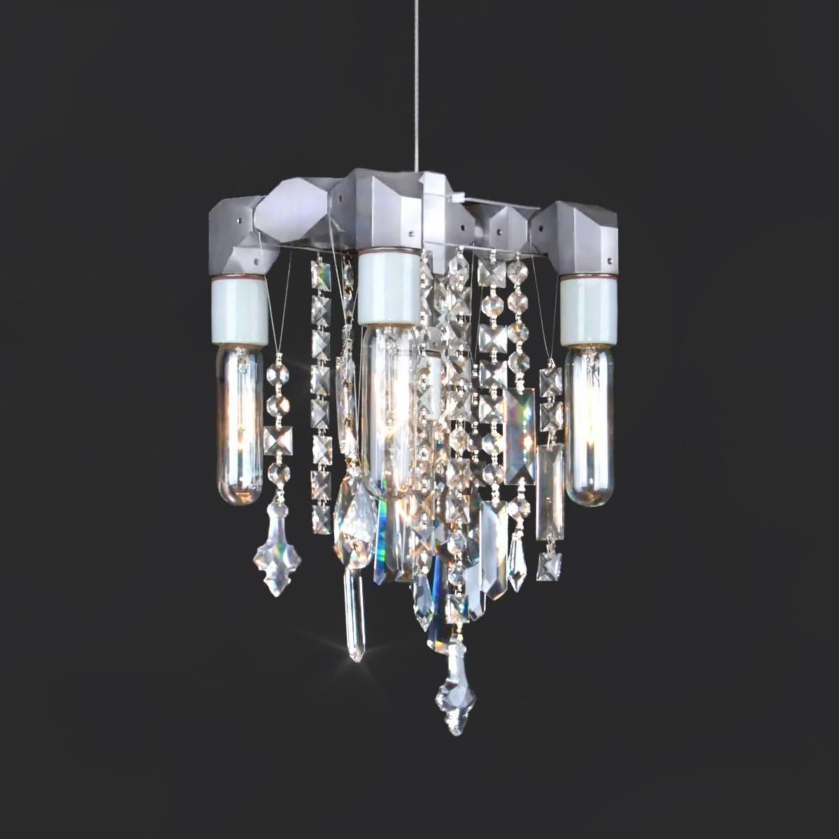 American Bryce Collection Five-Bulb Compact Chandelier For Sale