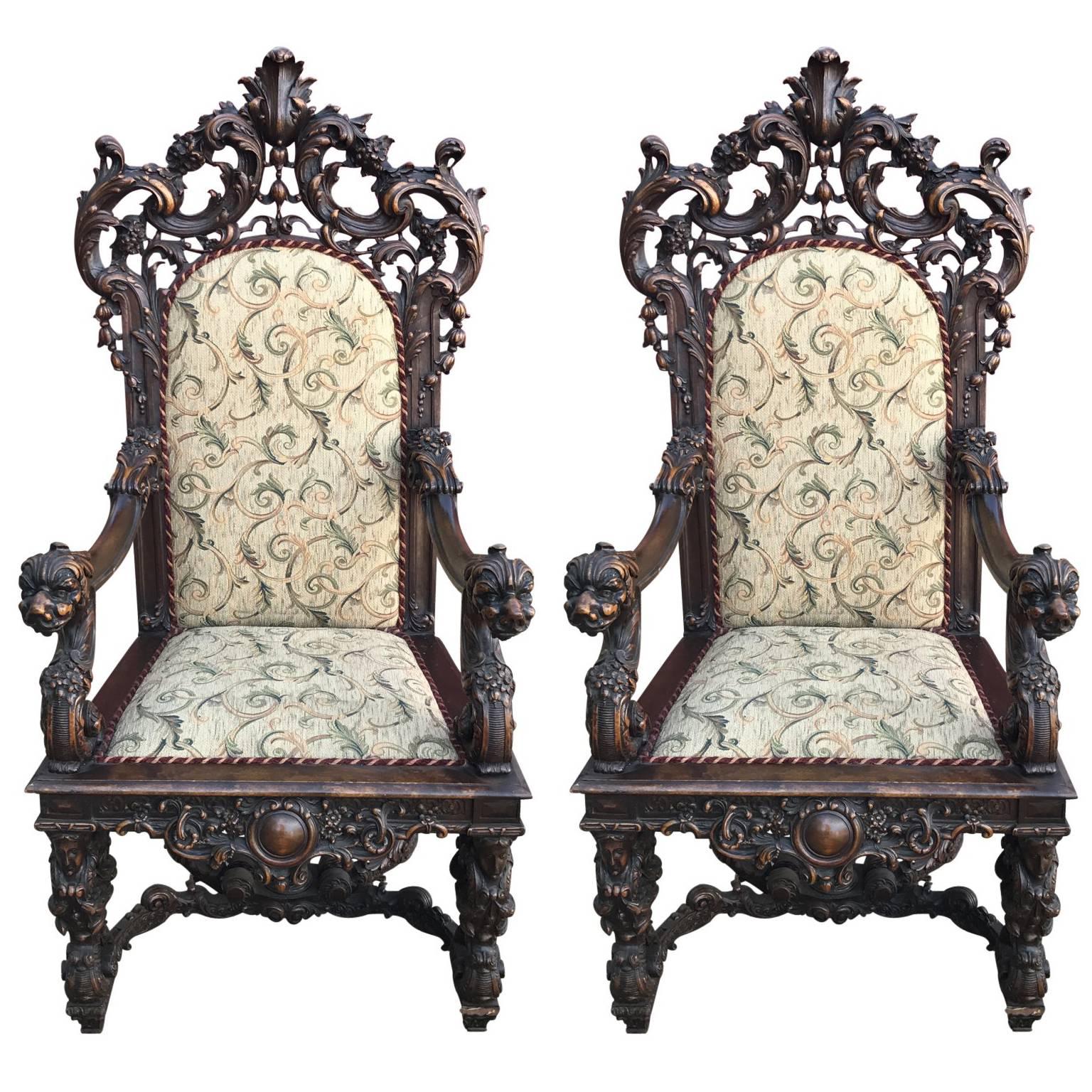 Highly Carved Pair of Rococo Throne Chairs with Cream Cushions