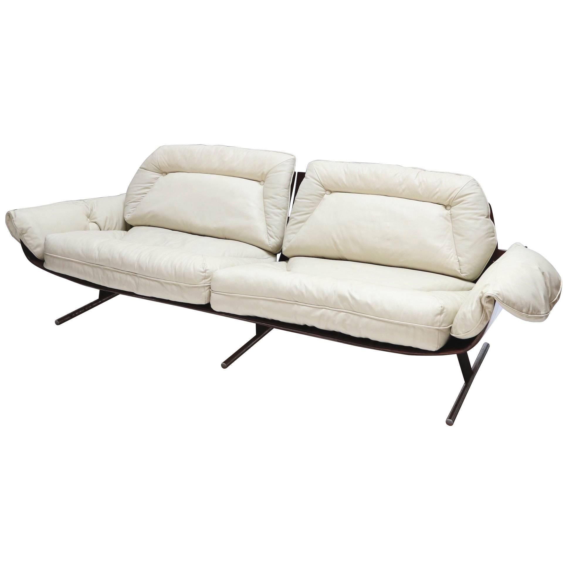 1960s Brazilian Jacaranda Presidencial Sofa by Jorge Zalszupin