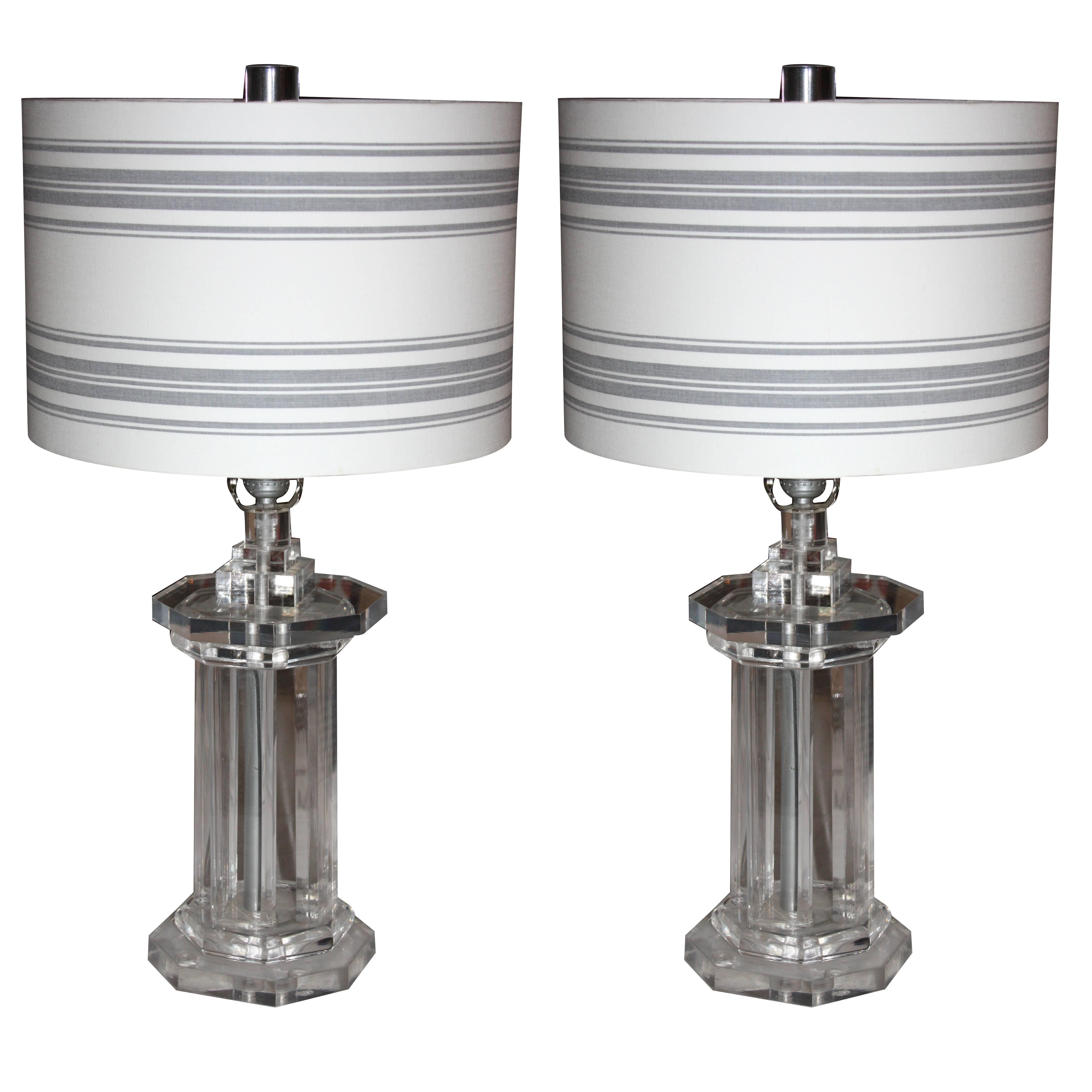 Pair of Lucite Lamps For Sale