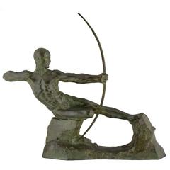 Sculpture en bronze Art Déco d'un archer nu par Victor Demanet:: 1930