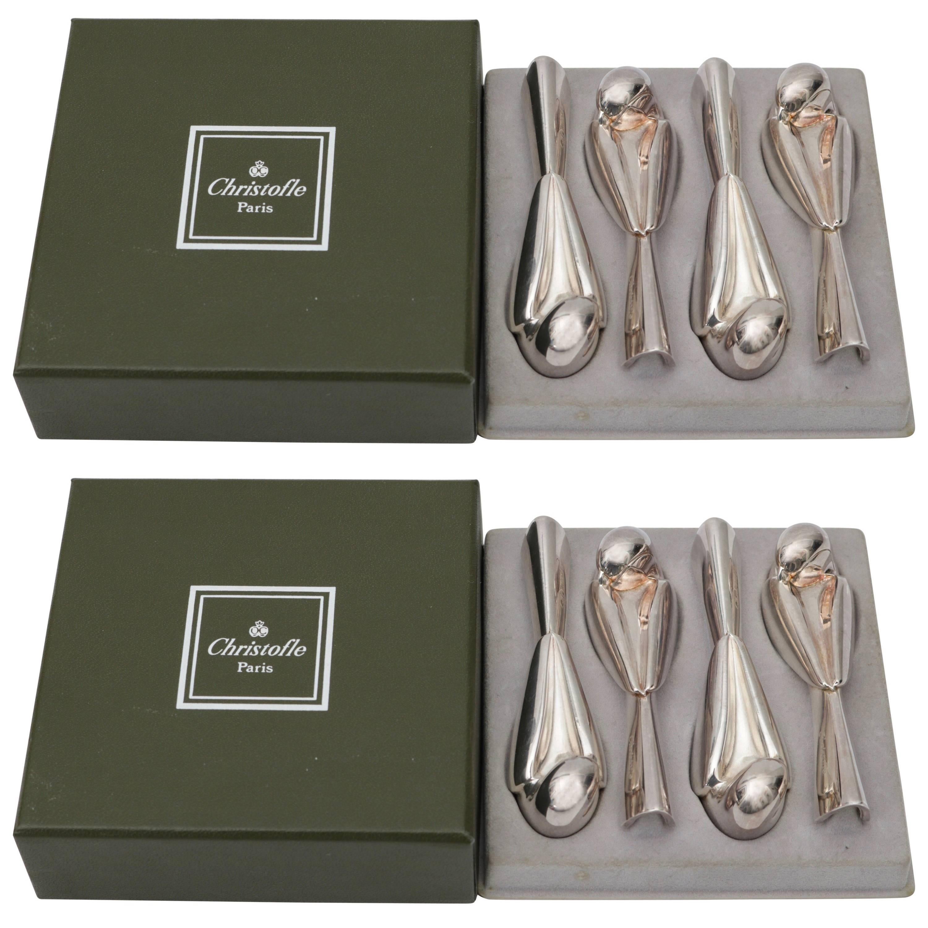 Eight-Piece Art Deco Style Christofle of Paris "Piccolo" Dove-Form Knife Rest