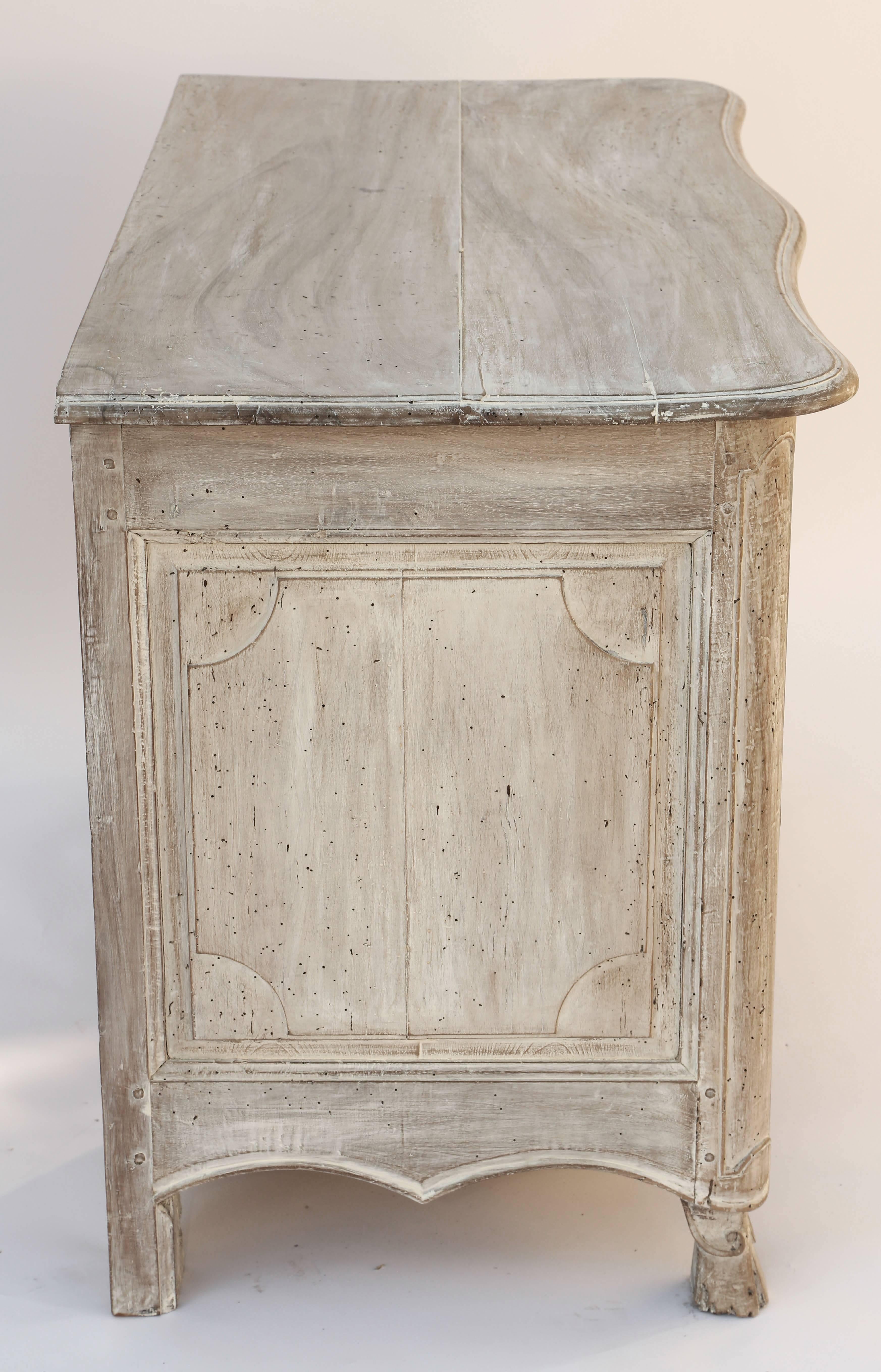 18th Century Bleached Walnut Commode In Distressed Condition In West Palm Beach, FL