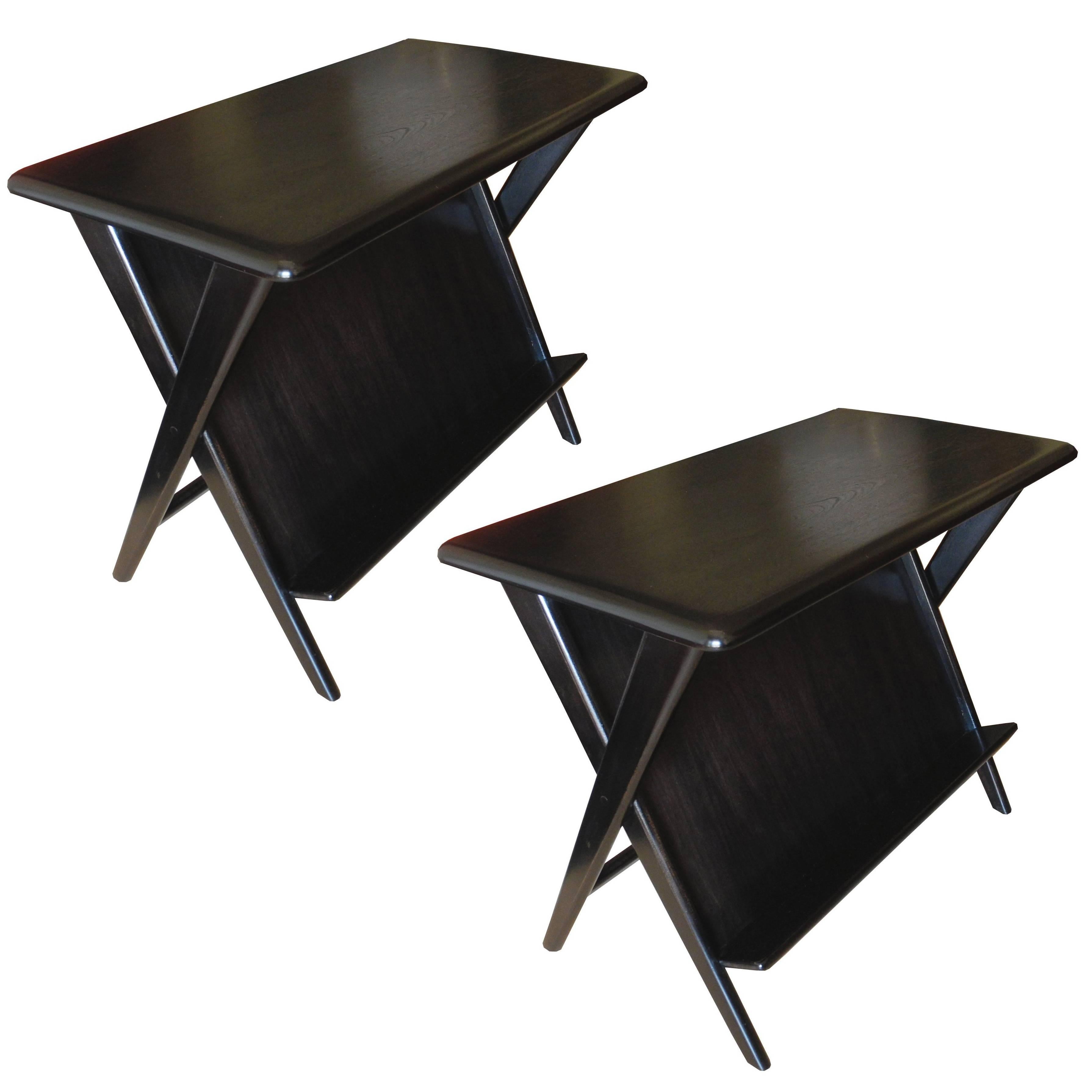 Pair of Mid-Century Modern Heywood-Wakefield Night Stands or Magazine Tables For Sale