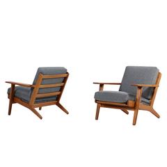 Fantastic Pair of Hans J. Wegner Low Lounge Easy Chairs Mod. GE 290 Oak GETAMA