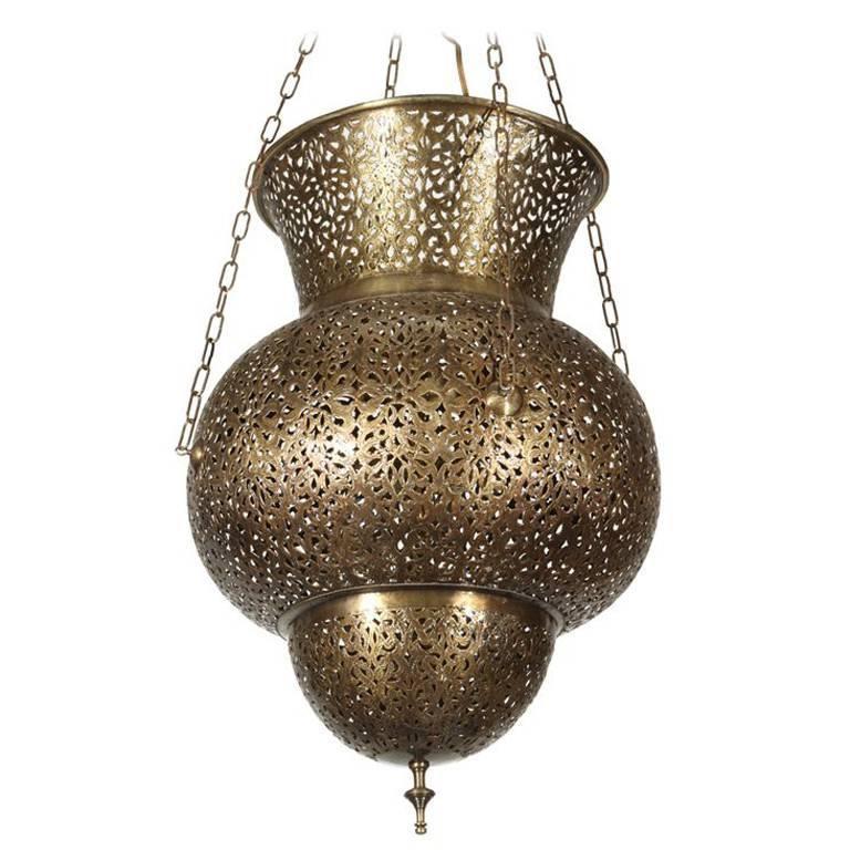 Large Moroccan Brass Chandelier in Alberto Pinto Style