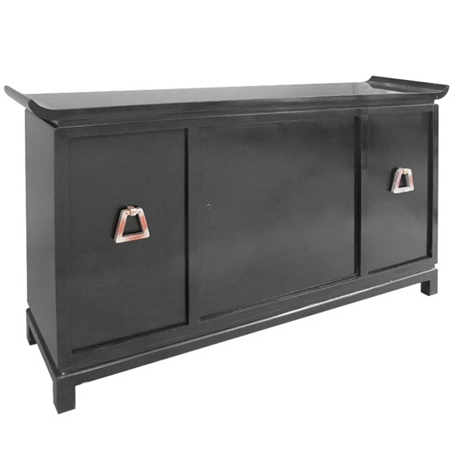 Mid-Century Modern Pagoda Style Black Lacquer Bar Cabinet by James Mont For Sale