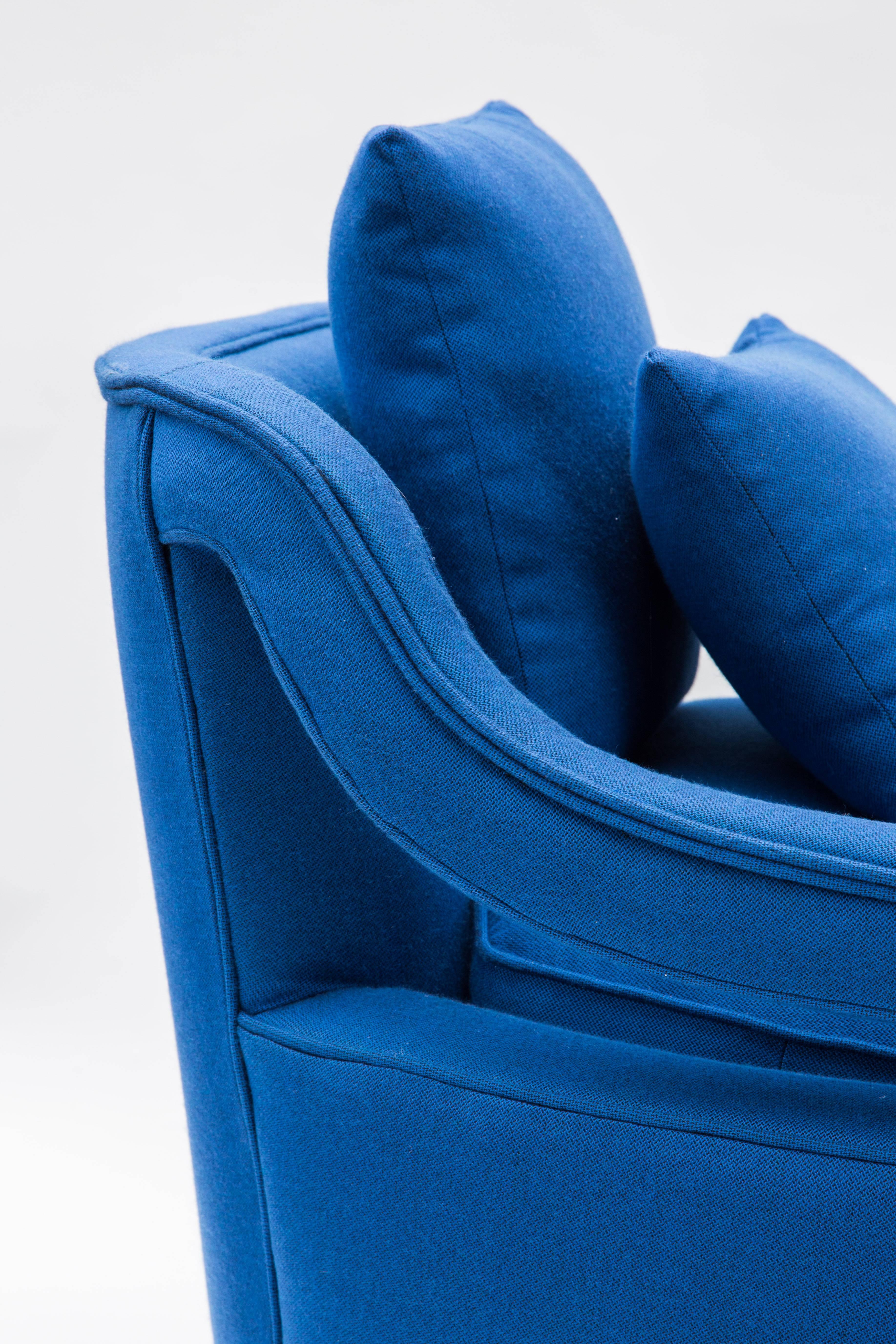 Pair of 1960s Club Chairs in the Style of James Mont In Good Condition In Pasadena, CA