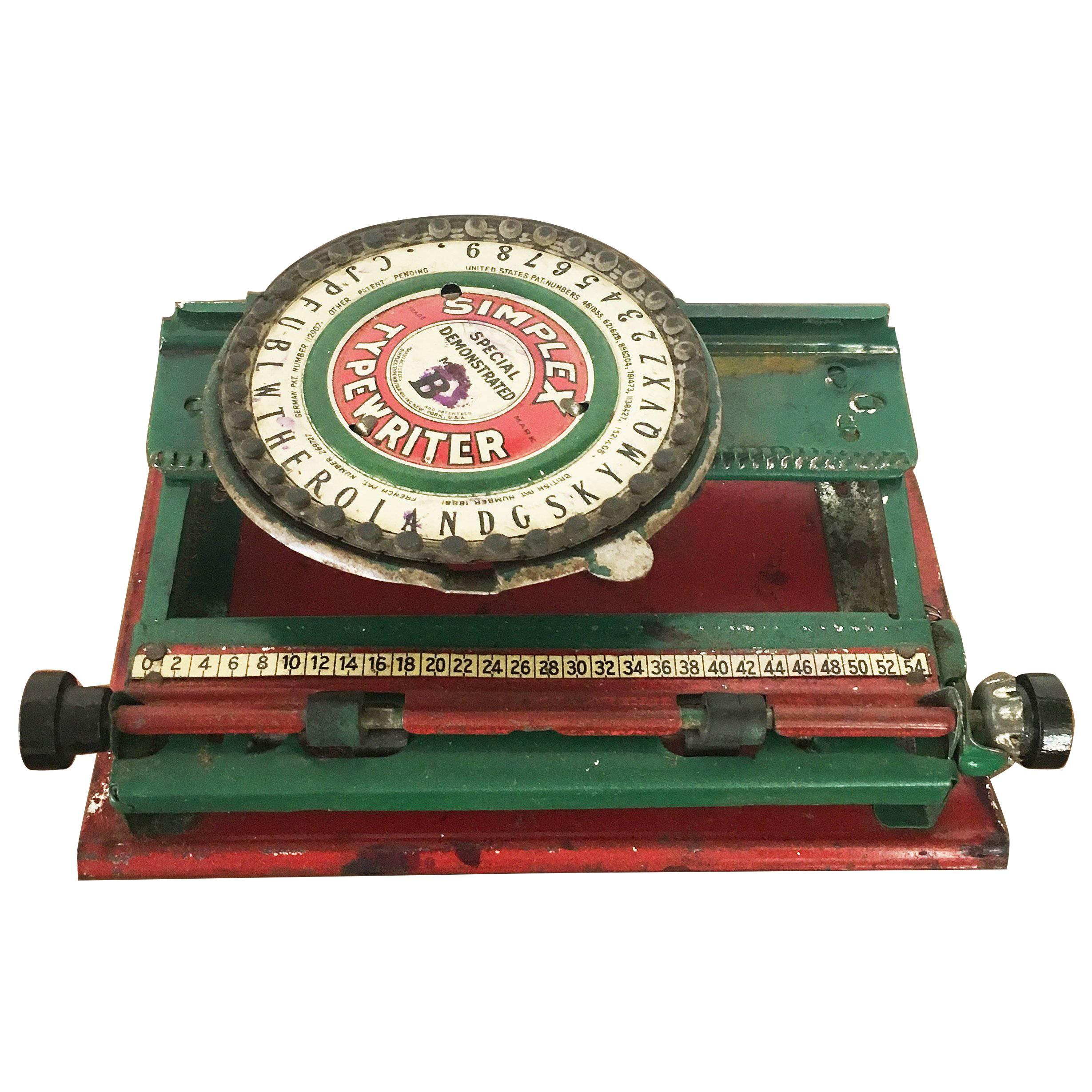 Machine à écrire Vintage Simplex Model B, circa 1930s.