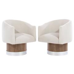 Mid-Century Modern Swivel Chairs on Walnut Bases by Milo Baughman