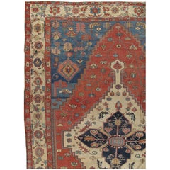 Tapis persan antique Serapi, tapis oriental en laine fait à la main, ivoire et bleu clair