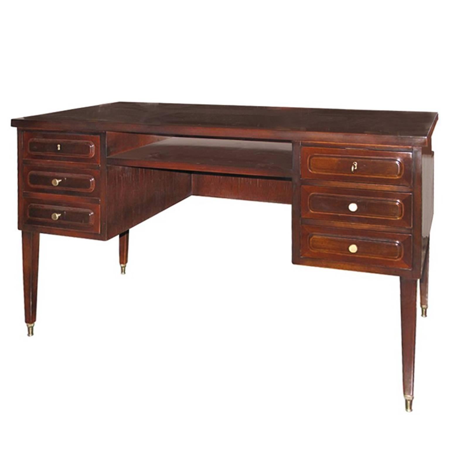 1950s Italian Cantilevered Solid Beechwood Desk in the Manner of Gio Ponti
