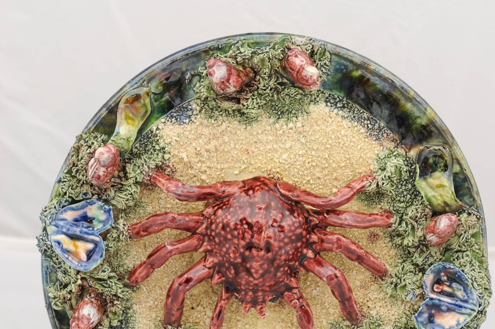 1920s Palissy Style Glazed Majolica Decorative Plate with Sea Spider and Clams In Excellent Condition In Atlanta, GA