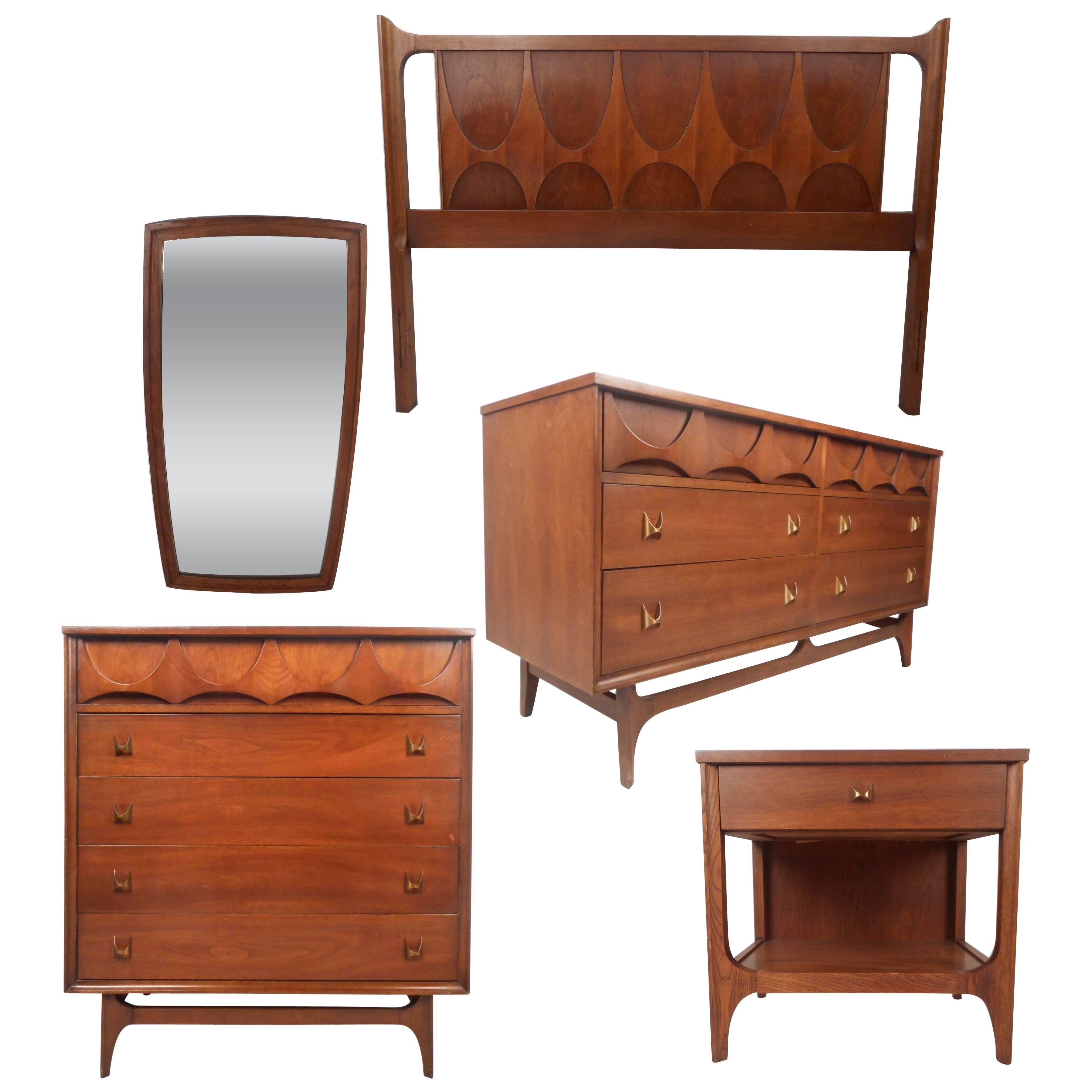 Impressive Mid-Century Modern Walnut Bed Room Set by Broyhill Brasilia