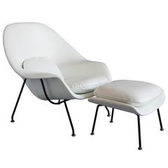 Eero Saarinen White Womb Chair and Ottoman for Knoll