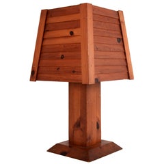 Large Scale Cabin Inspired Table Lamp 3