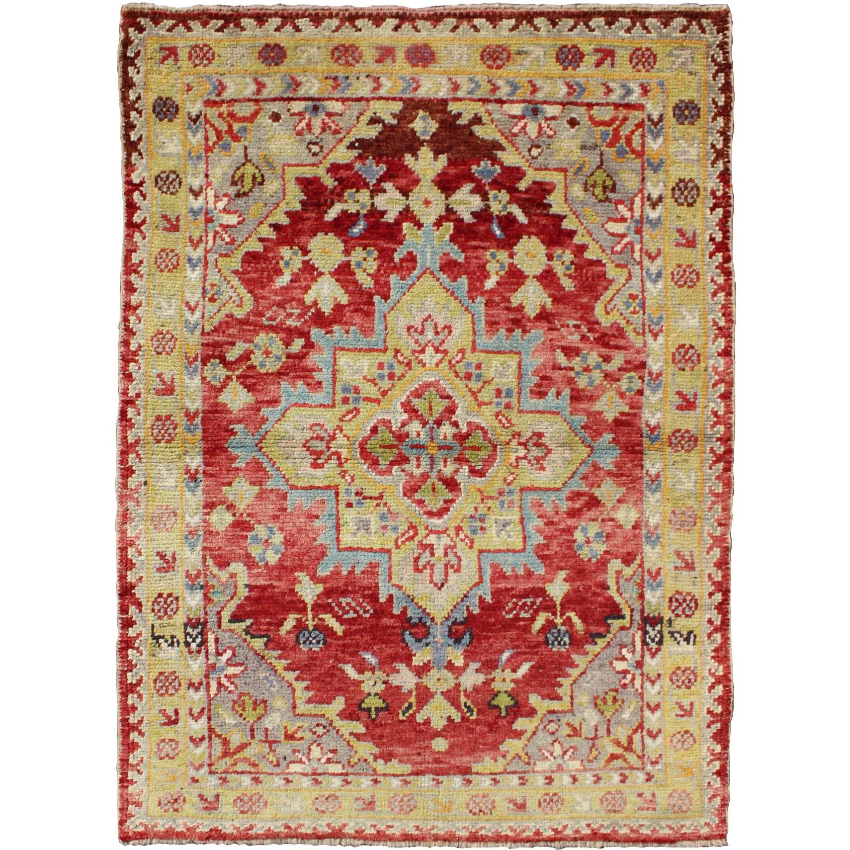 Antique Turkish Oushak  Medallion Rug in Red, Chartreus Green, Gray & Light Blue For Sale