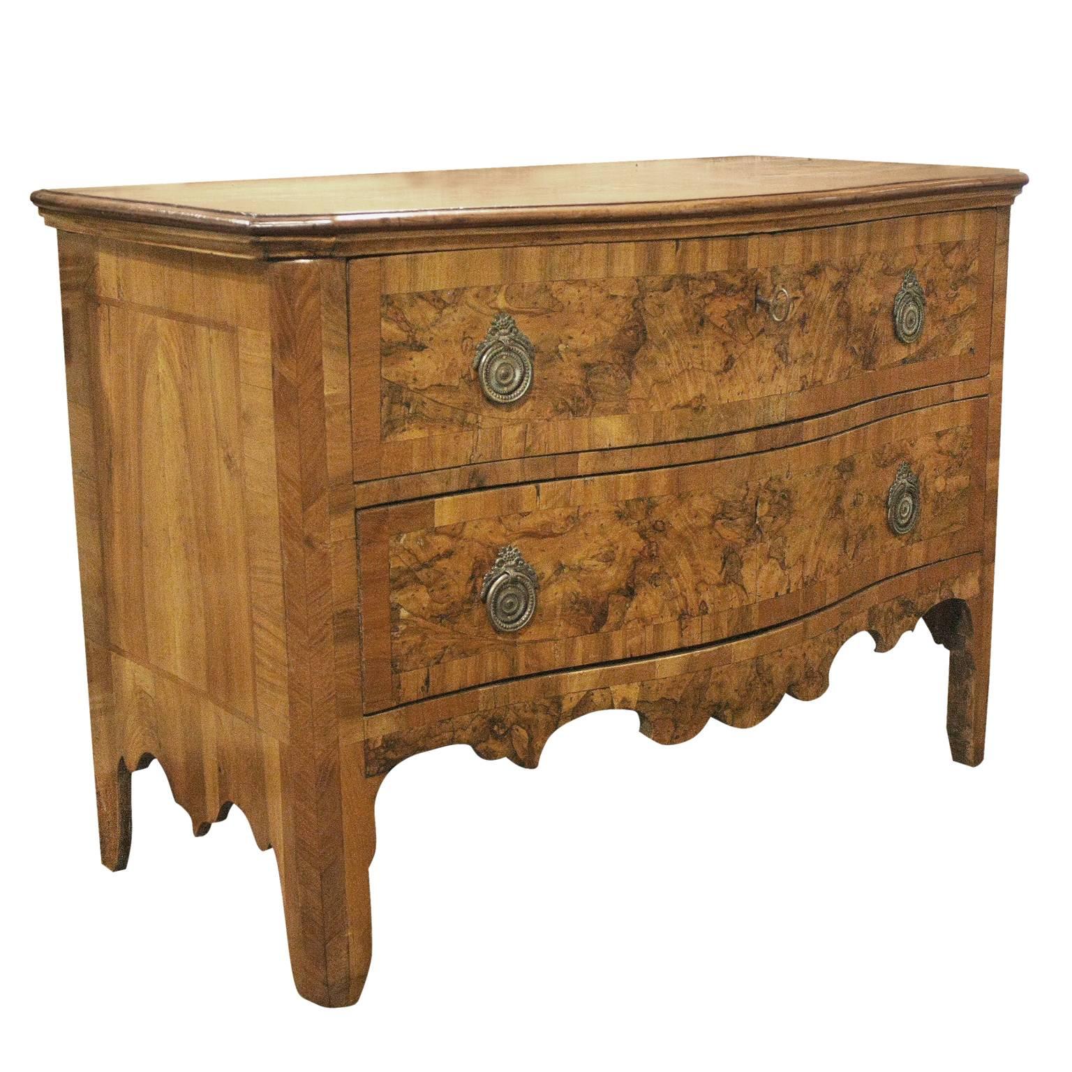 French 19th Century Burled Walnut Two-Drawer Commode with Serpentine Front
