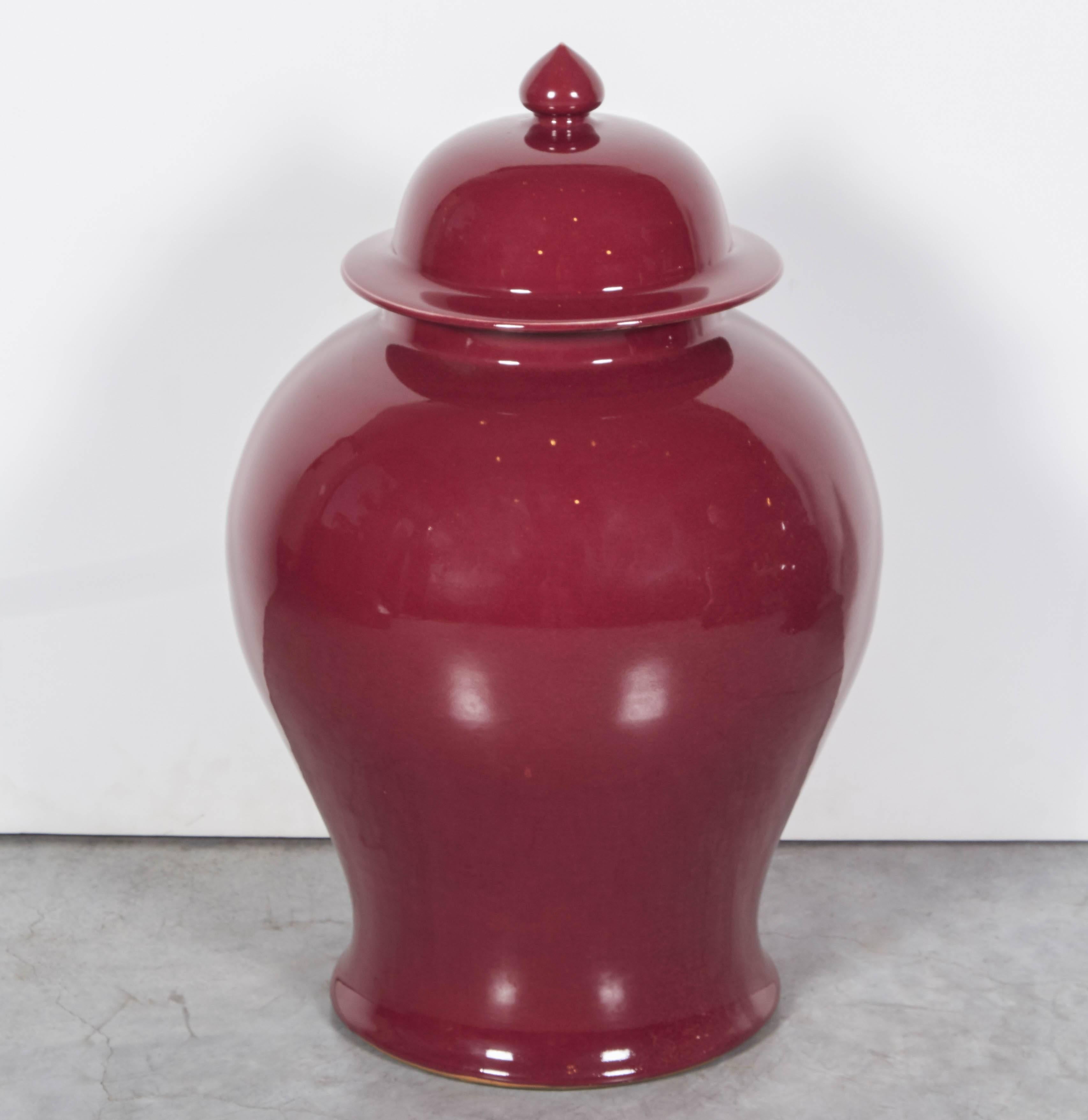 Tall Contemporary Chinese Baluster Jars In Excellent Condition In New York, NY