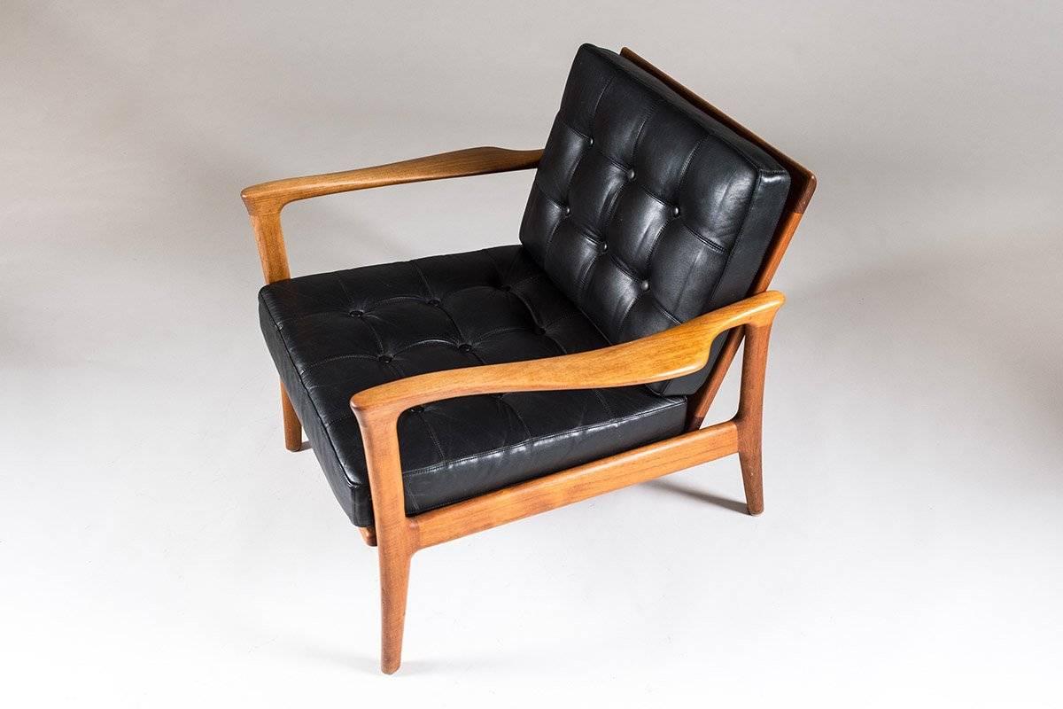 Scandinavian Modern Set of Four Scandinavian Easy Chairs 