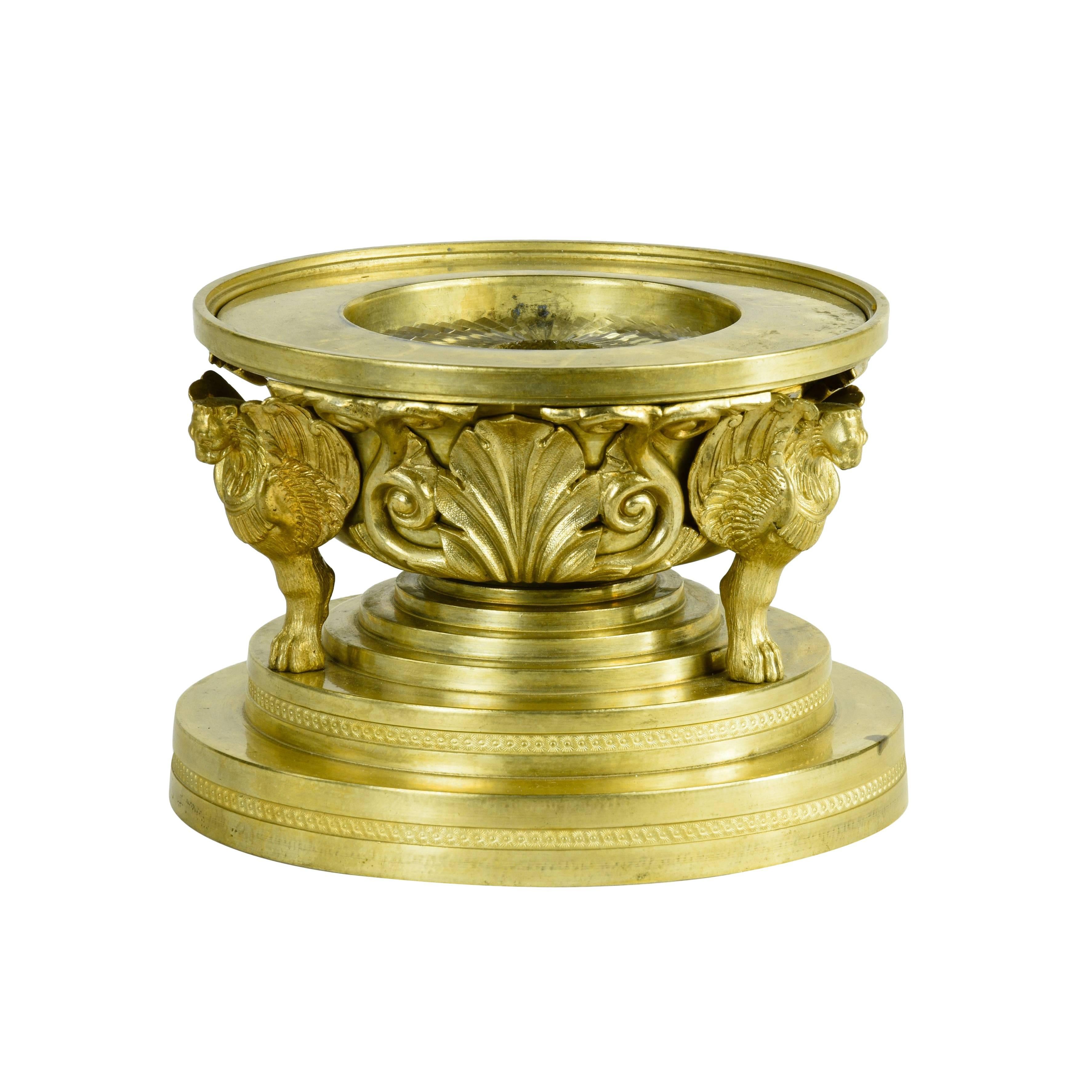 Neoclassical Tripod Brass Lamp with Lionfoot Base, circa 1900 In Good Condition For Sale In Lafayette, CA