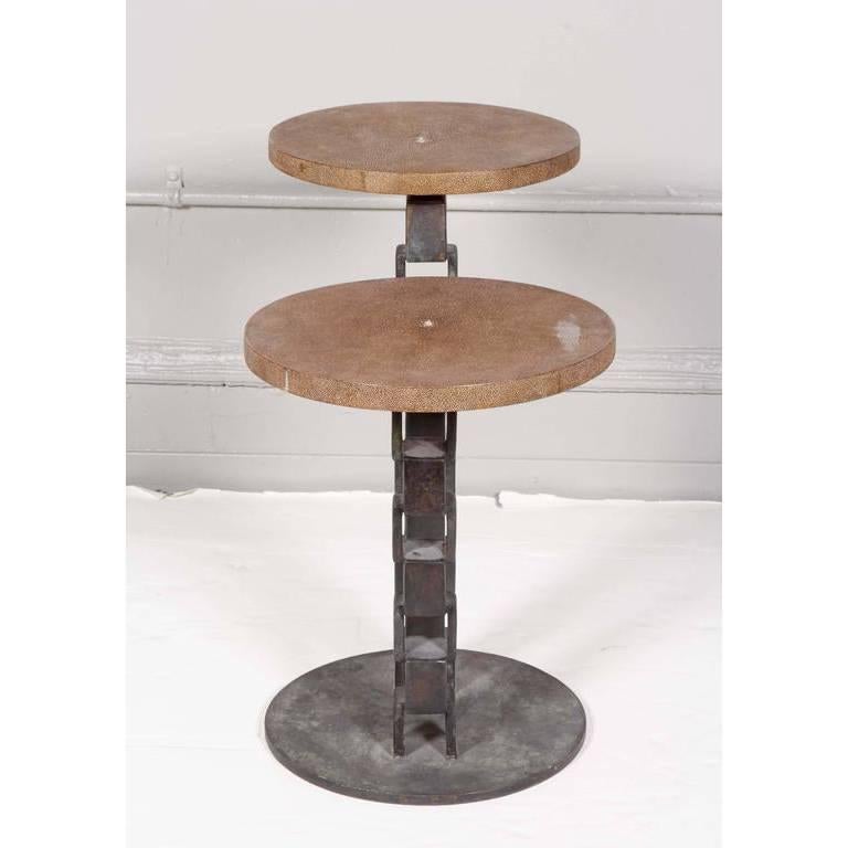 Modernistic Two-Tier Shagreen Top Table on Chain Link Base, circa 1960s 1
