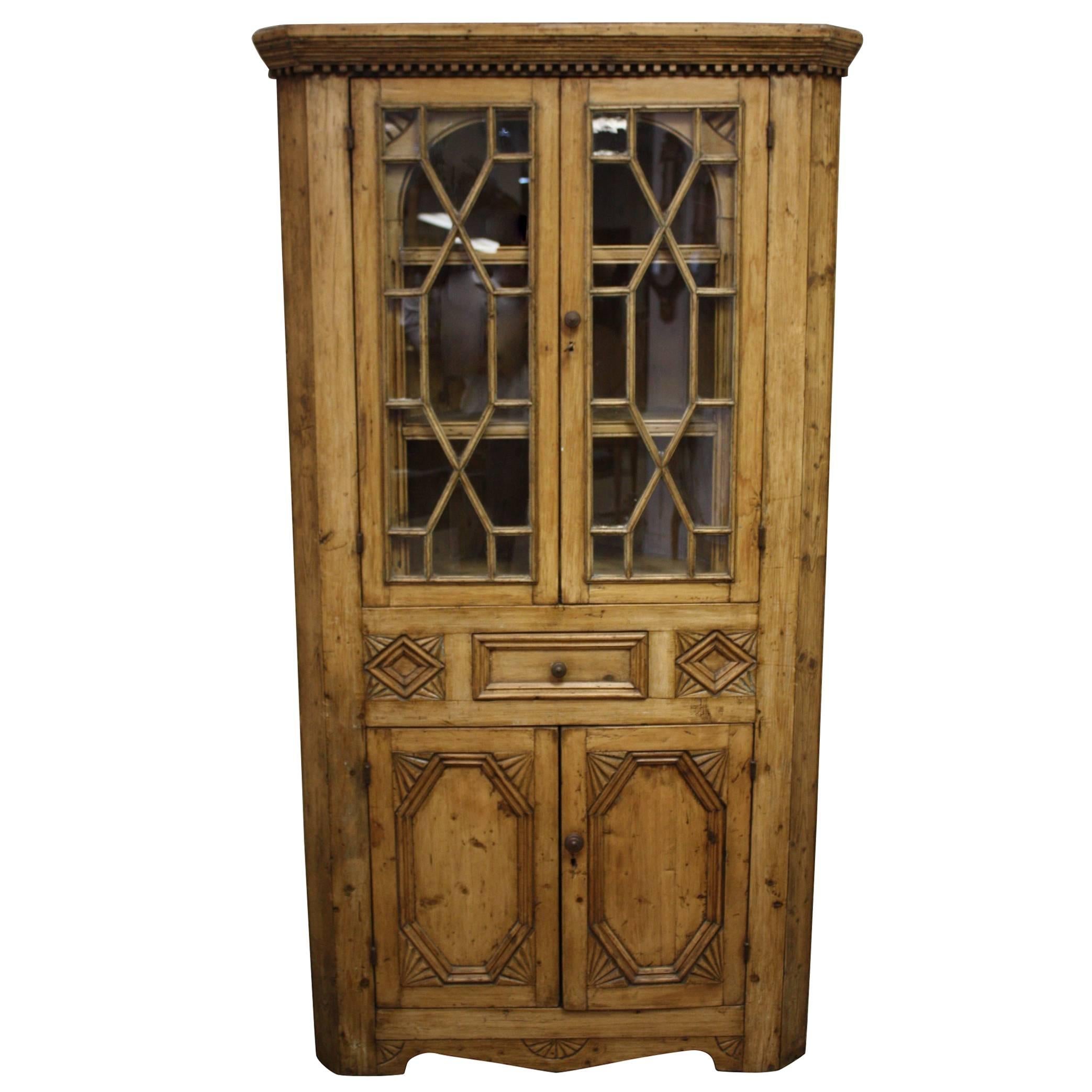 19th Century Pine Corner Cabinet For Sale