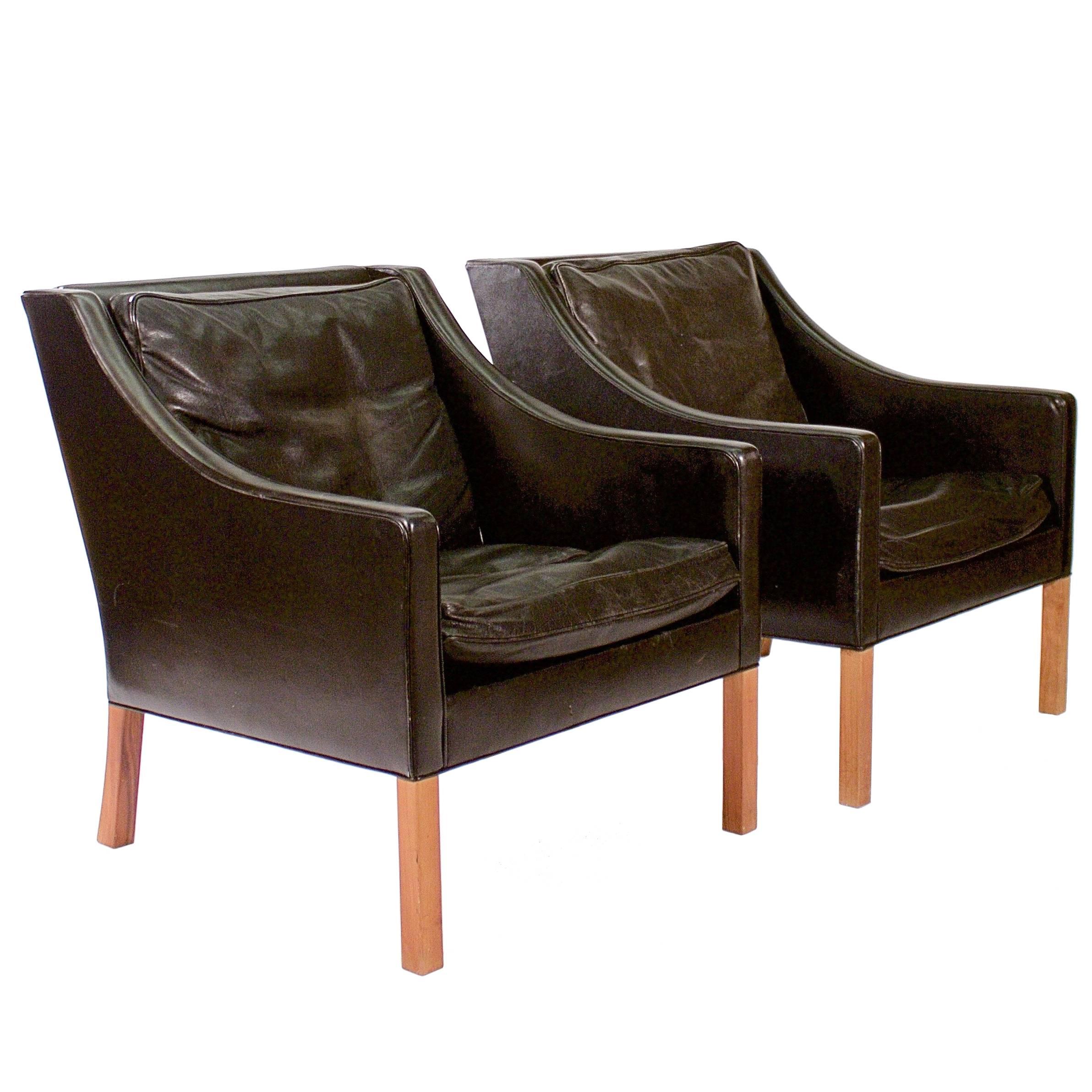 Pair of Model 2207-22 Black Leather Armchairs by Borge Mogensen