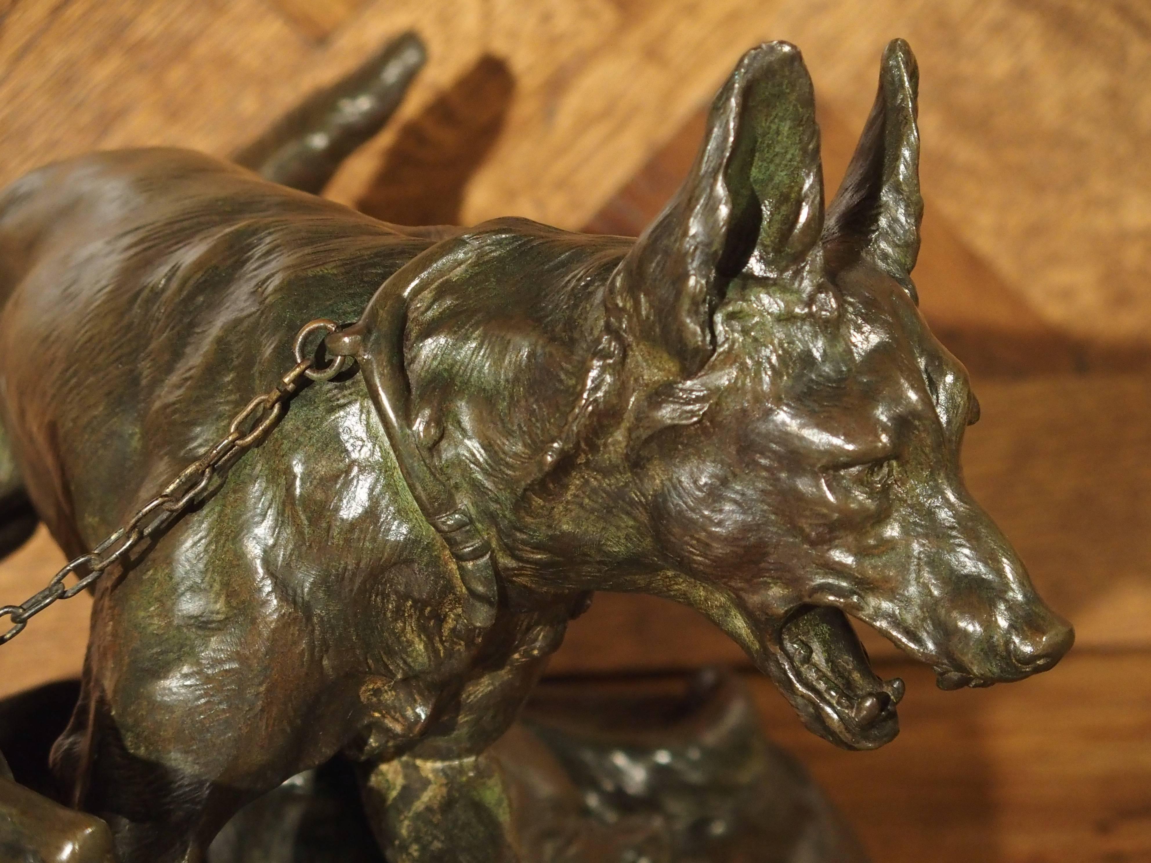 French Bronze Sculpture of Two Dogs, R Varnier for the Salon des Beaux-Arts 1923 For Sale 3