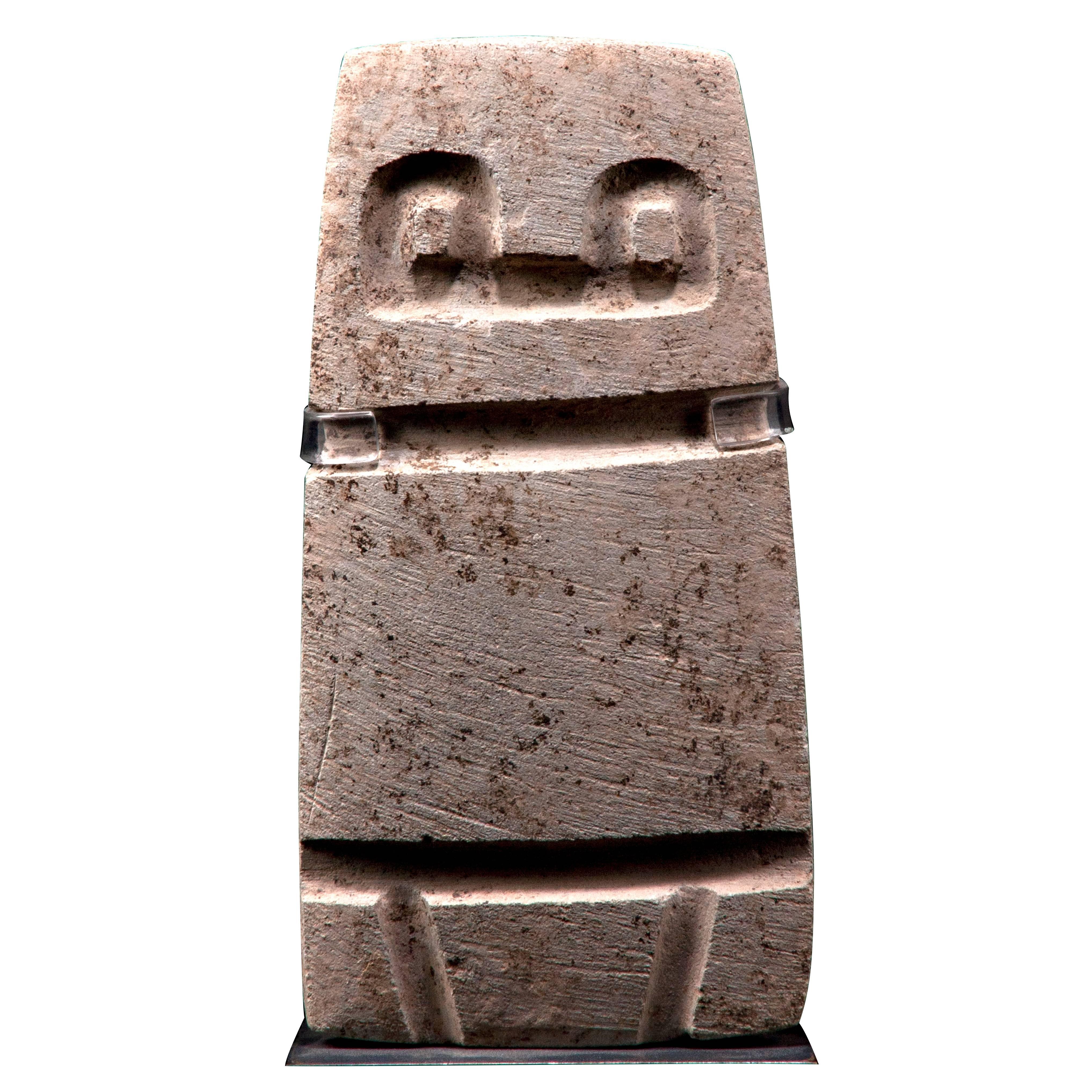 Valdivia Stone Figure