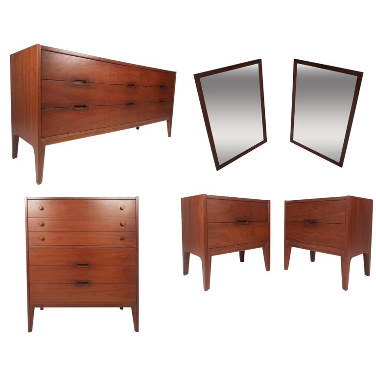 Mid Century Modern Walnut Bedroom Set By United Furniture Co For Sale At 1stdibs,Things You Need For House Plants