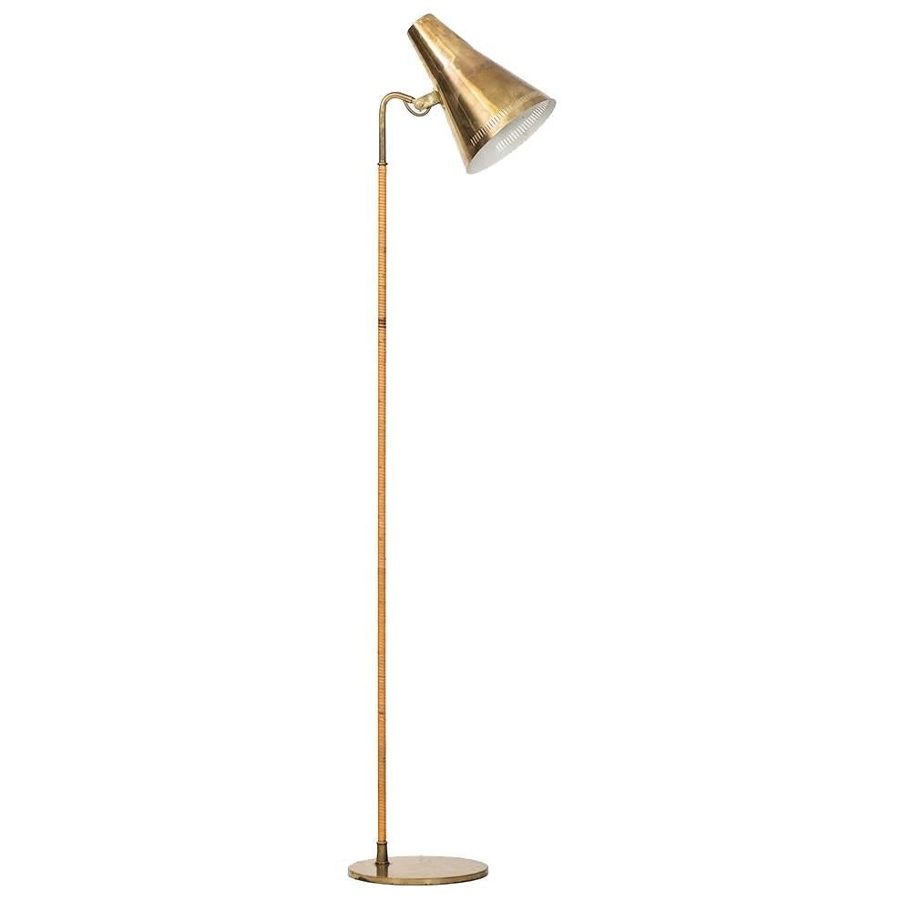 Paavo Tynell Floor Lamp Model K 10-9 Produced by Taito Oy in Finland