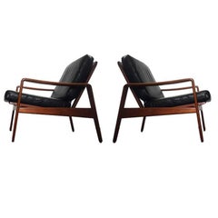 Pair of Model 30 Lounge Chairs by Arne Wahl Iversen for Komfort