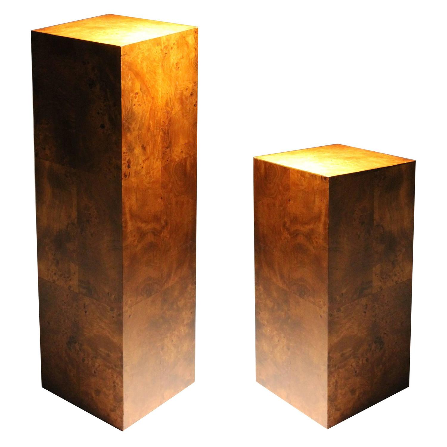 SHINA Wood Carving Display Stand – Vintage Pedestal Base For Statues & Home Decor