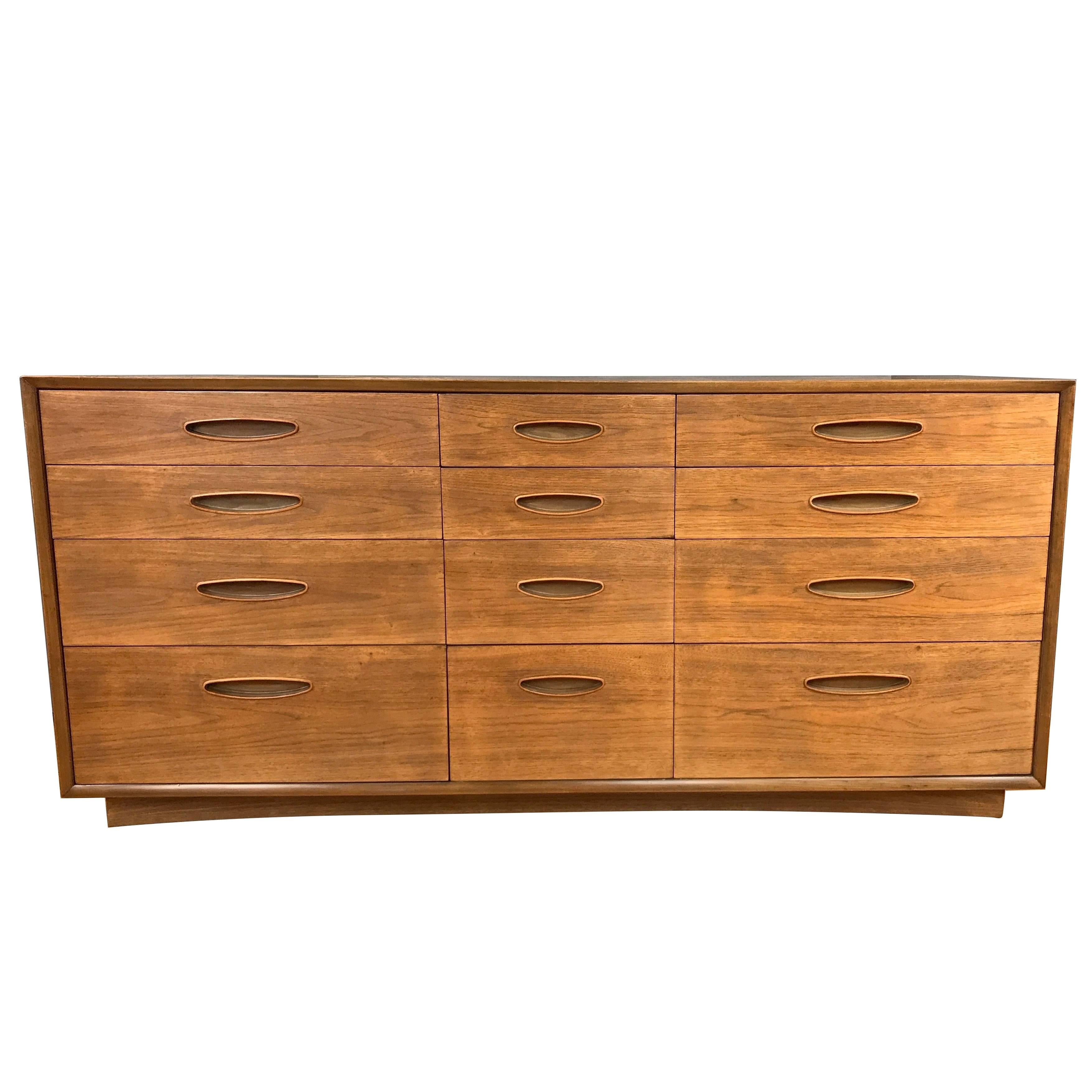 Henredon “Circa ’60 Collection” Twelve-Drawer Walnut Dresser