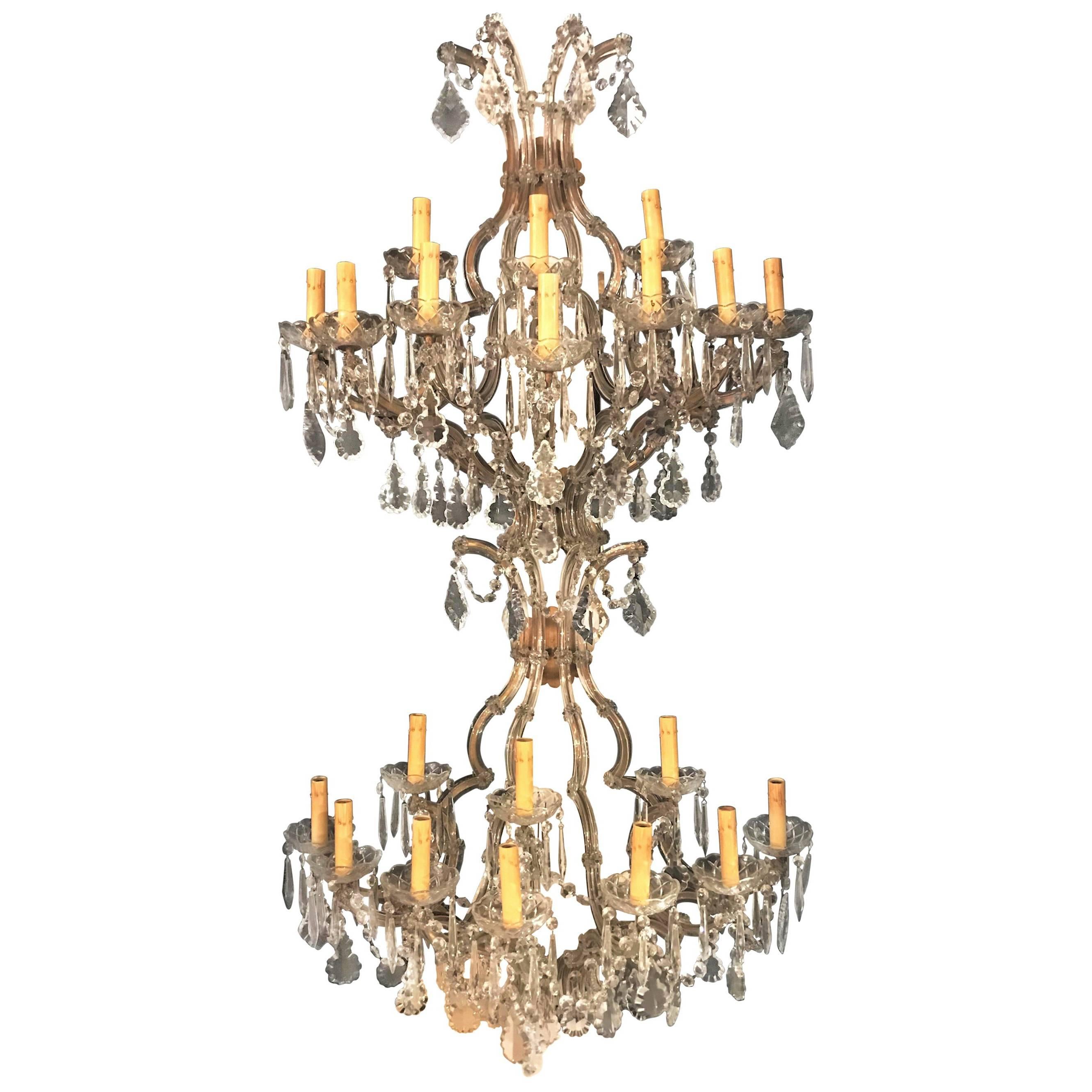 Pair of Venetian Crystal Ten Lights Wall Sconces, circa 1940 For Sale