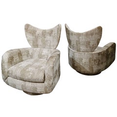 Paar Vladimir Kagan Large Swivel Greige Lounge Chairs für Directional