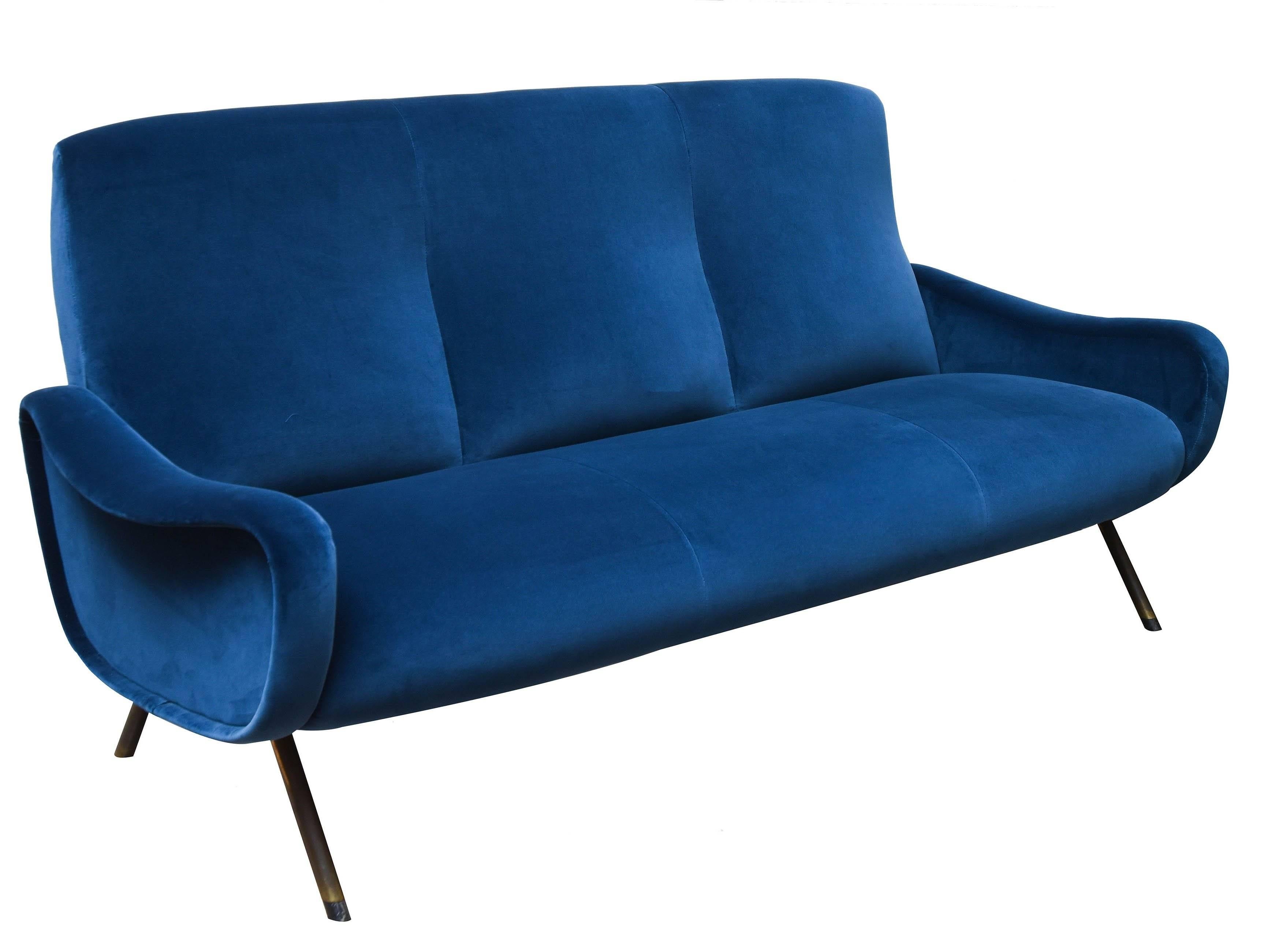 Marco Zanuso Blue Velvet Upholstery Italian “Lady” Sofa for Arflex, 1950s  In Excellent Condition In Milan, IT
