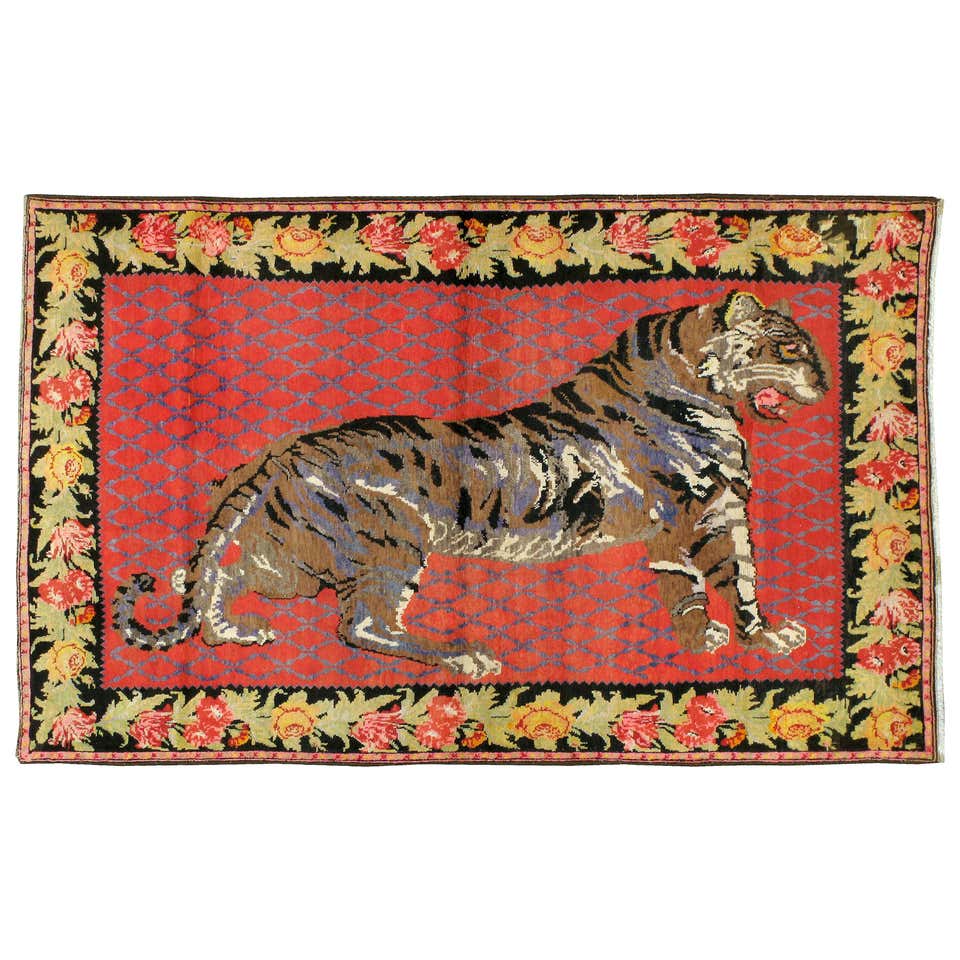 Vintage Russian Karabagh Vladimir Lenin Rug at 1stDibs | lenin carpet