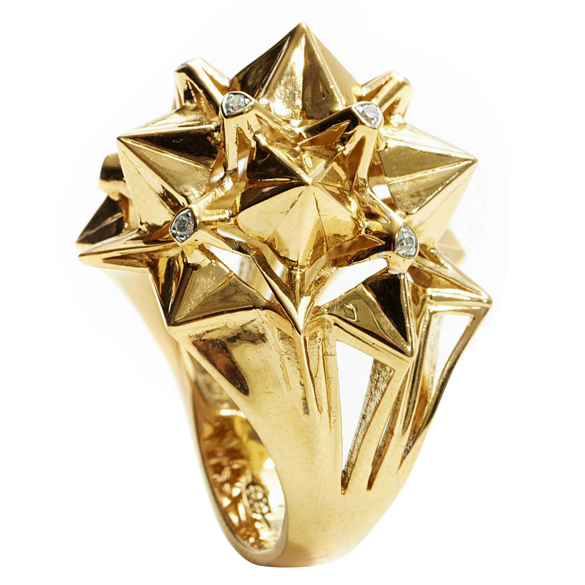 Nova Ring aus 18 Karat Gold und Diamanten