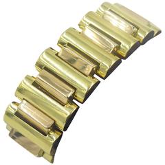 A Fabulous Rose and Yellow Gold Link Bracelet.