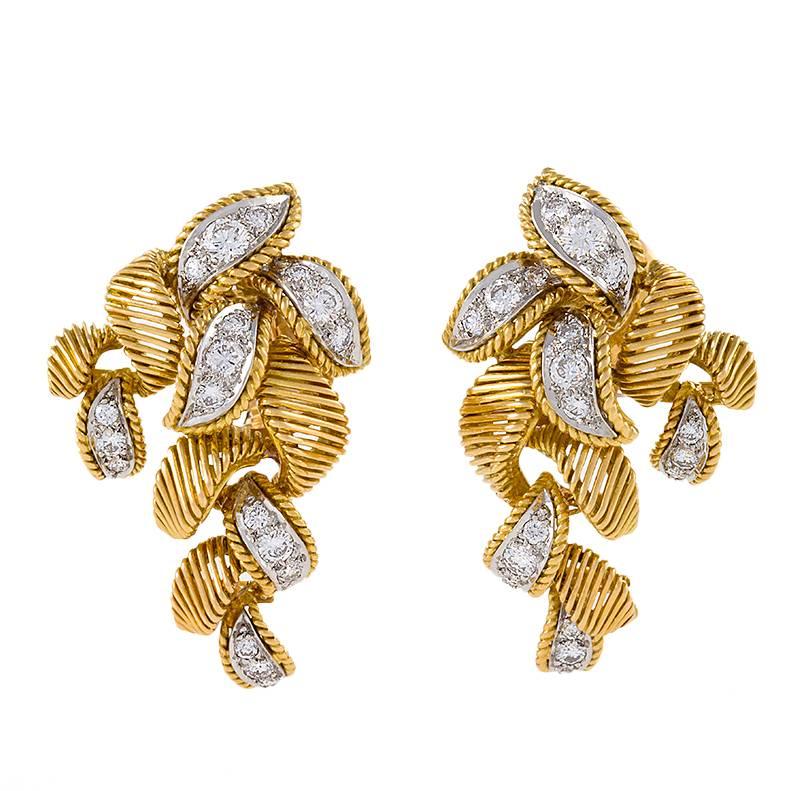 Van Cleef & Arpels Paris Georges L'Enfant Mid-20th Century Diamond Gold Earrings