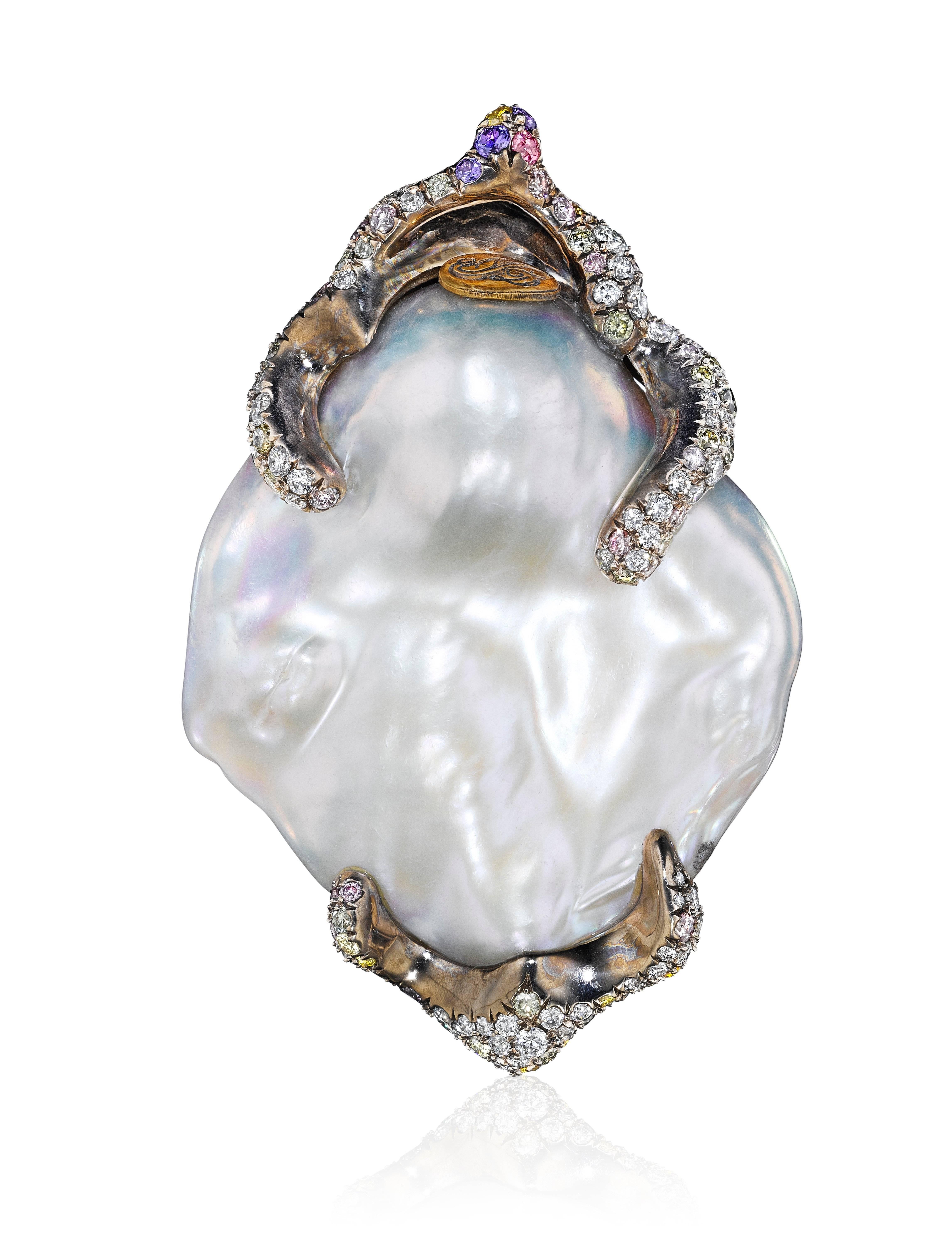 Naomi Sarna Diamond Pearl Labradorite Gold Necklace For Sale 2